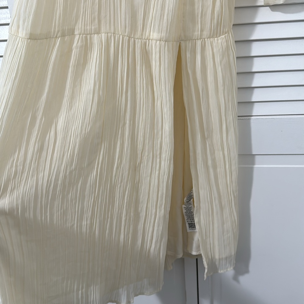 Beautiful ASOS Dress - Picture 2 of 5